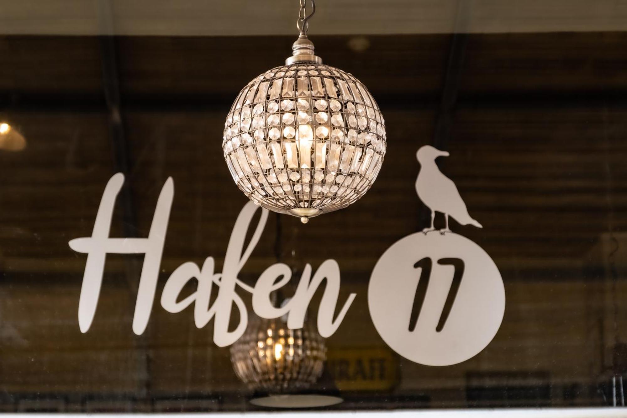 Hafen 17 Hotel Kueche Bar Kehl Dış mekan fotoğraf